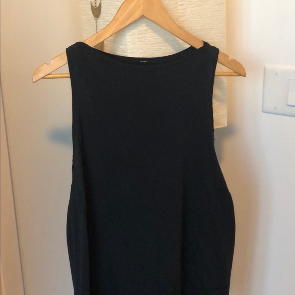 Lululemon top